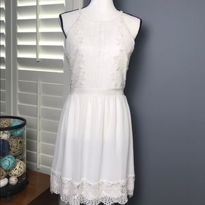 Francesca’s white lace dress size Large